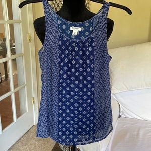 Old Navy top
